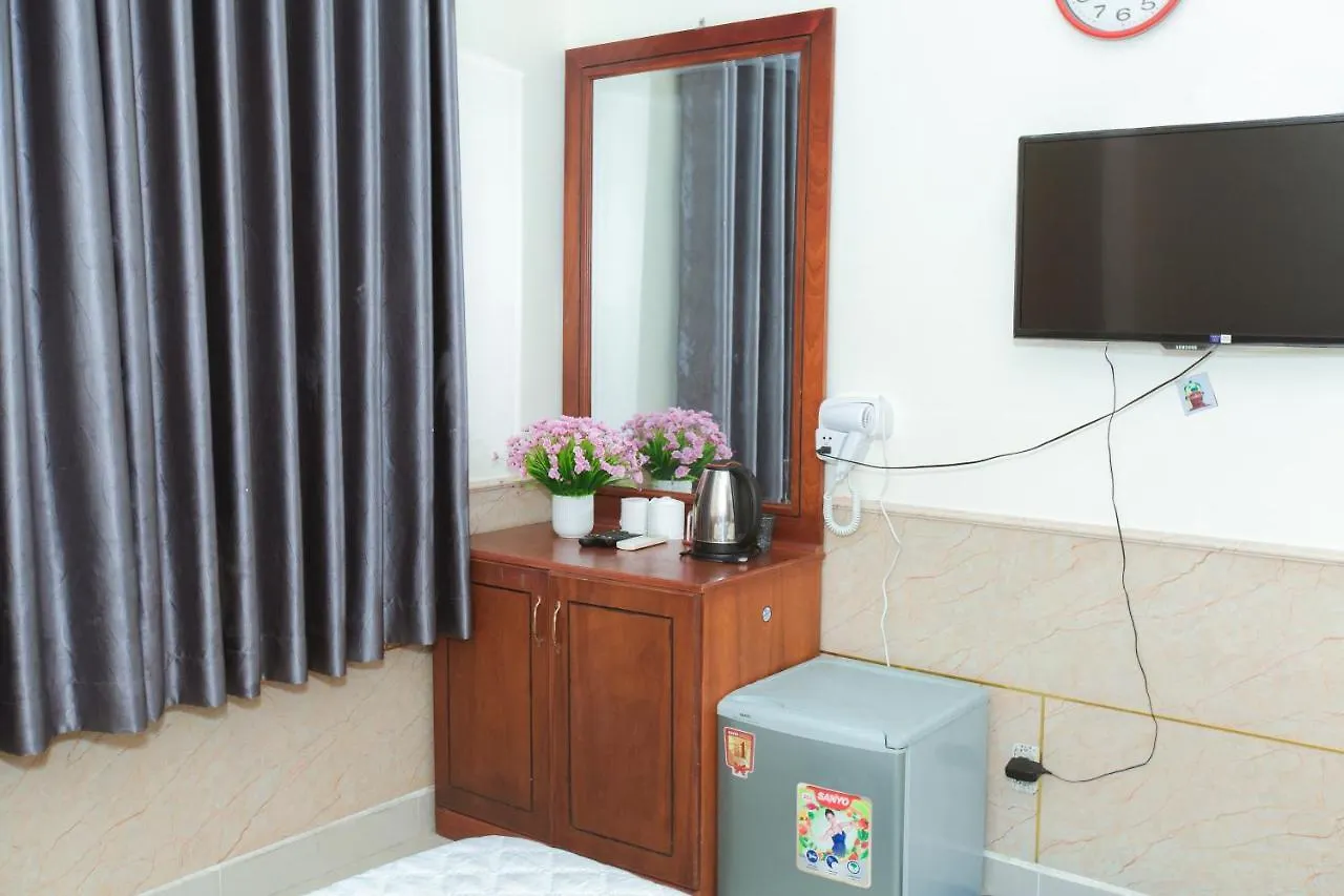 Oyo 1175 Trung Mai Hotel Ho Chi Minh City 2*,  Vietnam