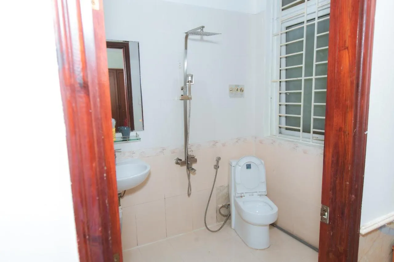Oyo 1175 Trung Mai Hotel Ho Chi Minh City 2*,