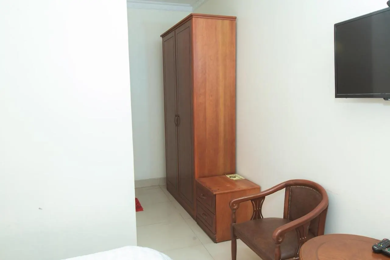 Oyo 1175 Trung Mai Hotel Ho Či Minovo Město